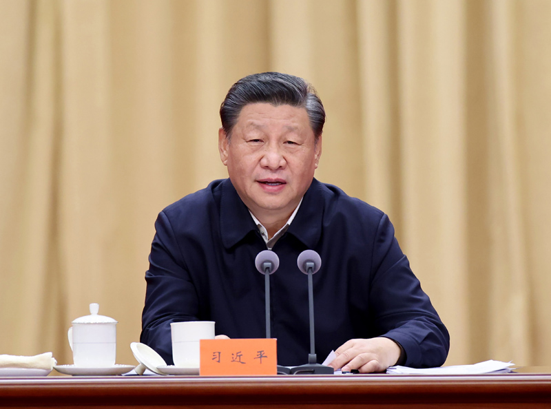 　　1月11日，省部級主要領導干部學習貫徹黨的十九屆六中全會精神專題研討班在中央黨校（國家行政學院）開班。中共中央總書記、國家主席、中央軍委主席習近平在開班式上發表重要講話。新華社記者 王曄 攝